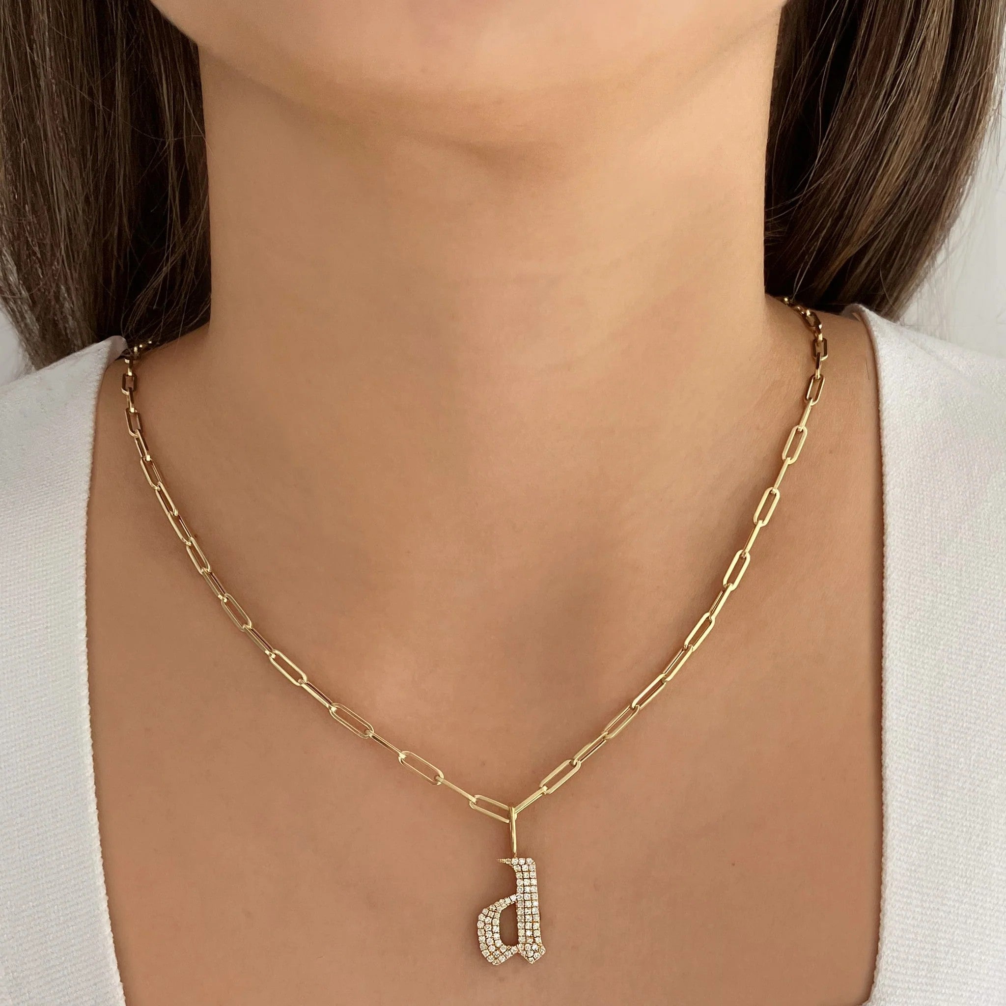 Pingente Inicial com Pave de Diamantes