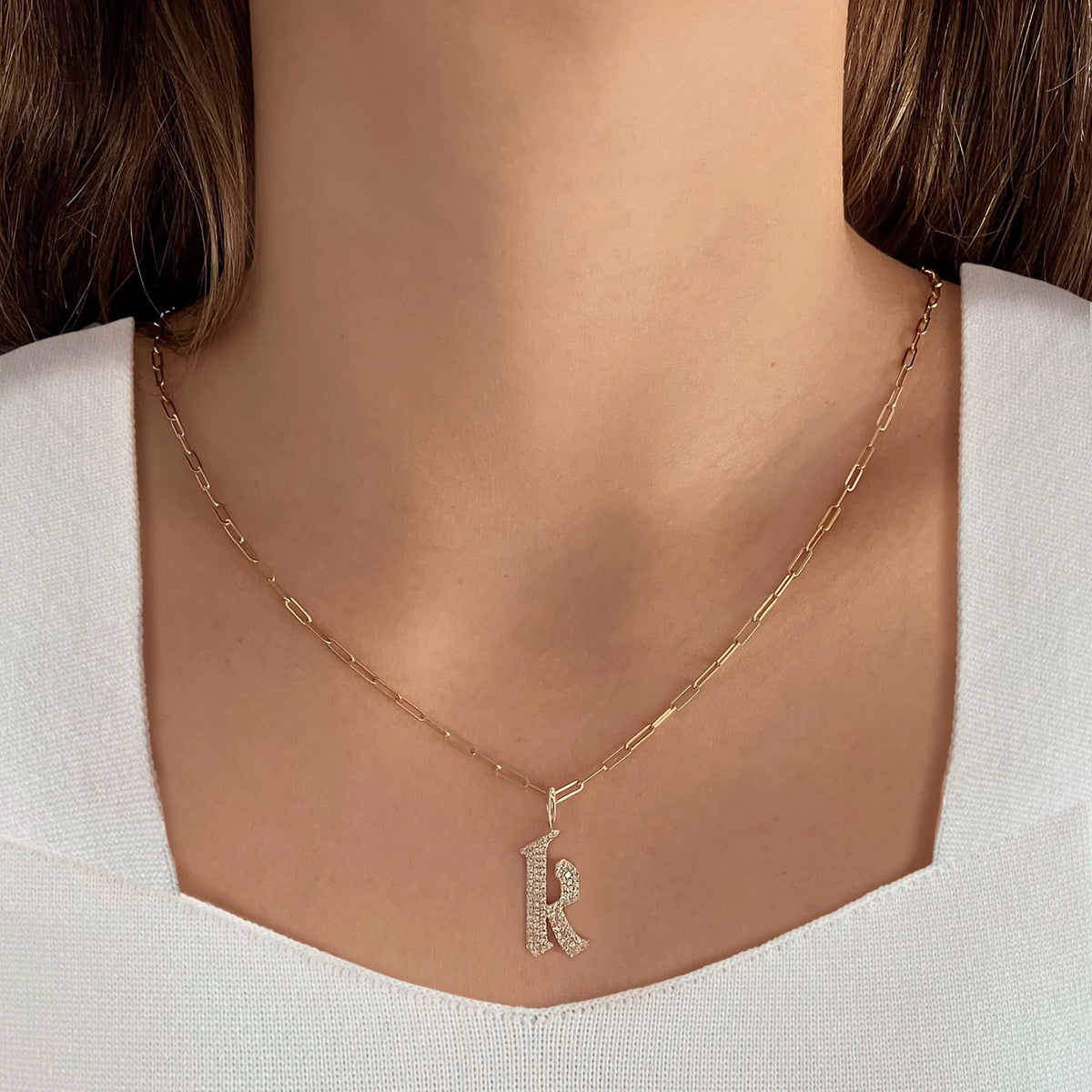 Pingente Inicial com Pave de Diamantes