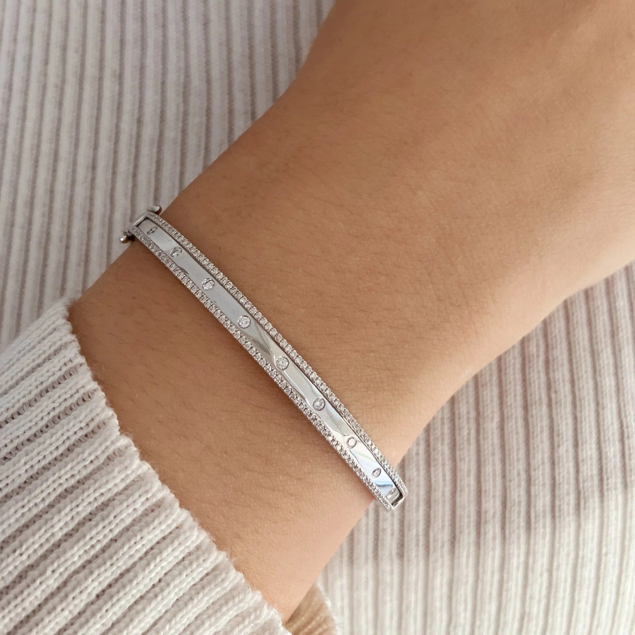 Round Bracelet