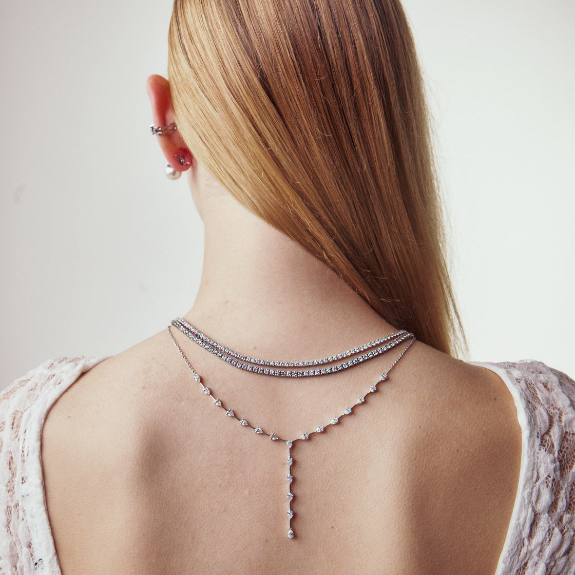 Colar Gravata com Diamantes 3.03cts