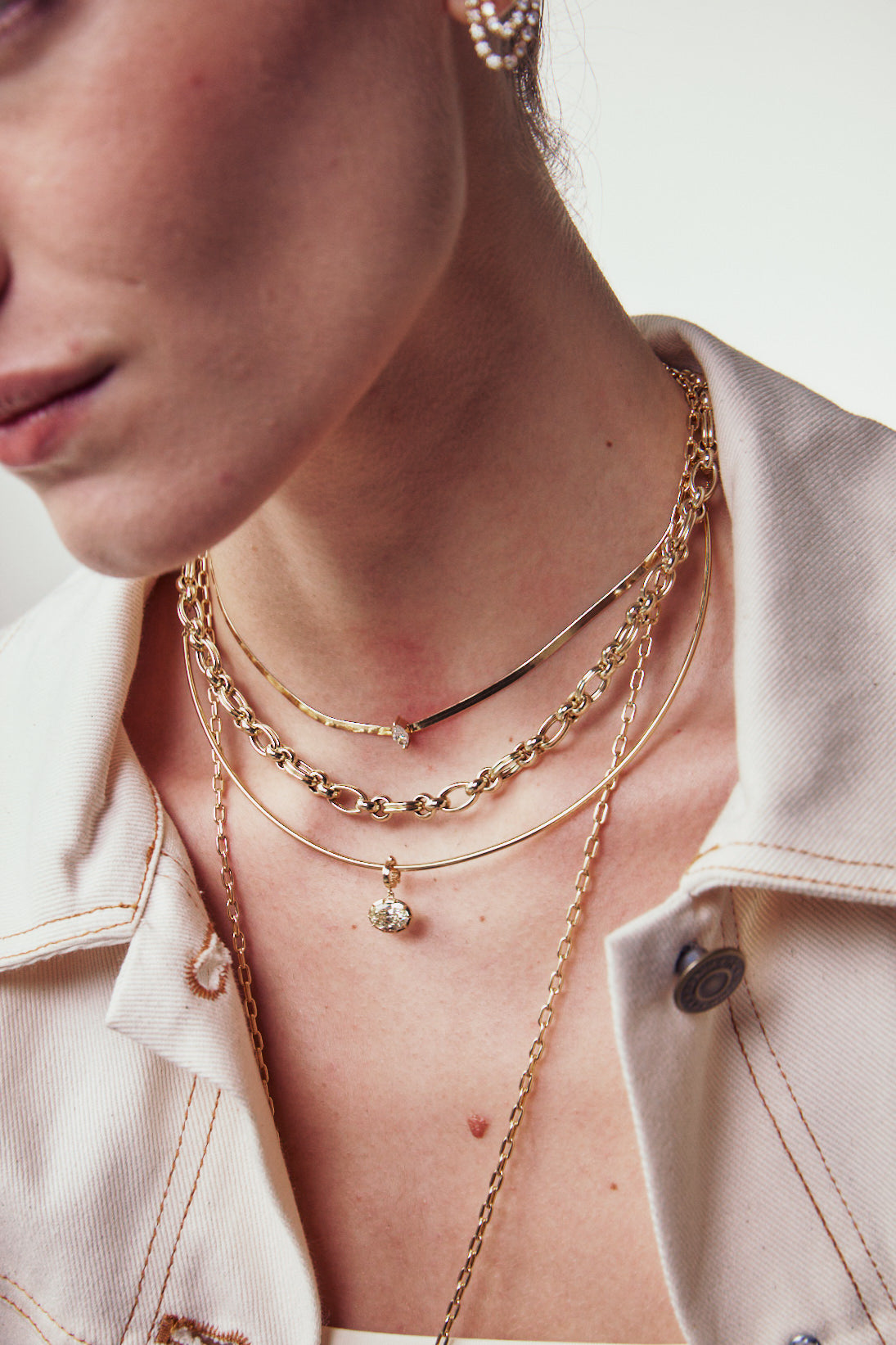 Colar Elos em Ouro Amarelo com Fecho Frontal