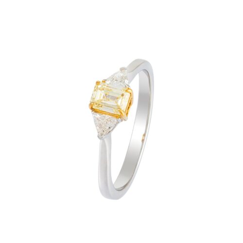 Anel Solitário Fancy Yellow 0.72cts